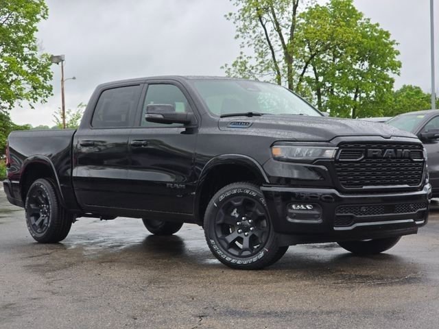 New 2026 Diamond Black Crystal Pearl-Coat Exterior Paint RAM Big Horn/Lone Star image 2