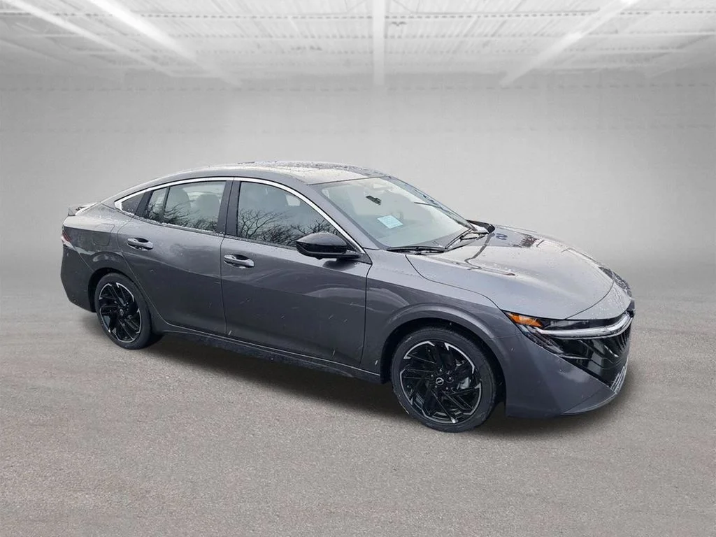 New 2026 Gray Nissan SR image 8
