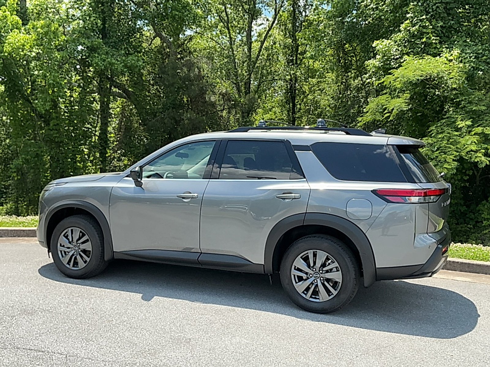 New 2026 Gun Metallic Nissan SV image 3