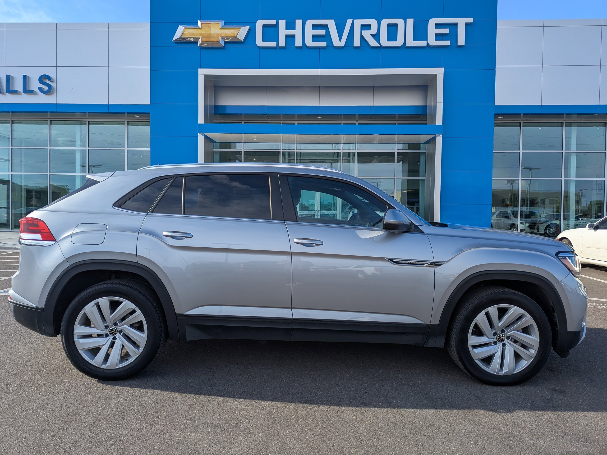 2023 Volkswagen Atlas Cross Sport SE w/Tech - Photo 34