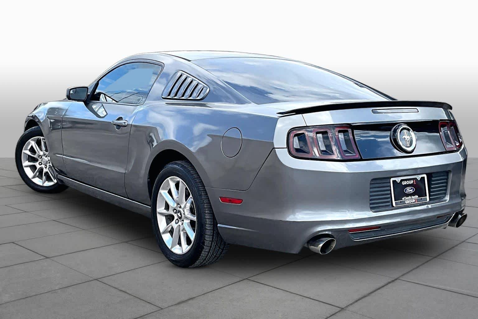 Used 2014 Sterling Gray Metallic Ford V6 image 12
