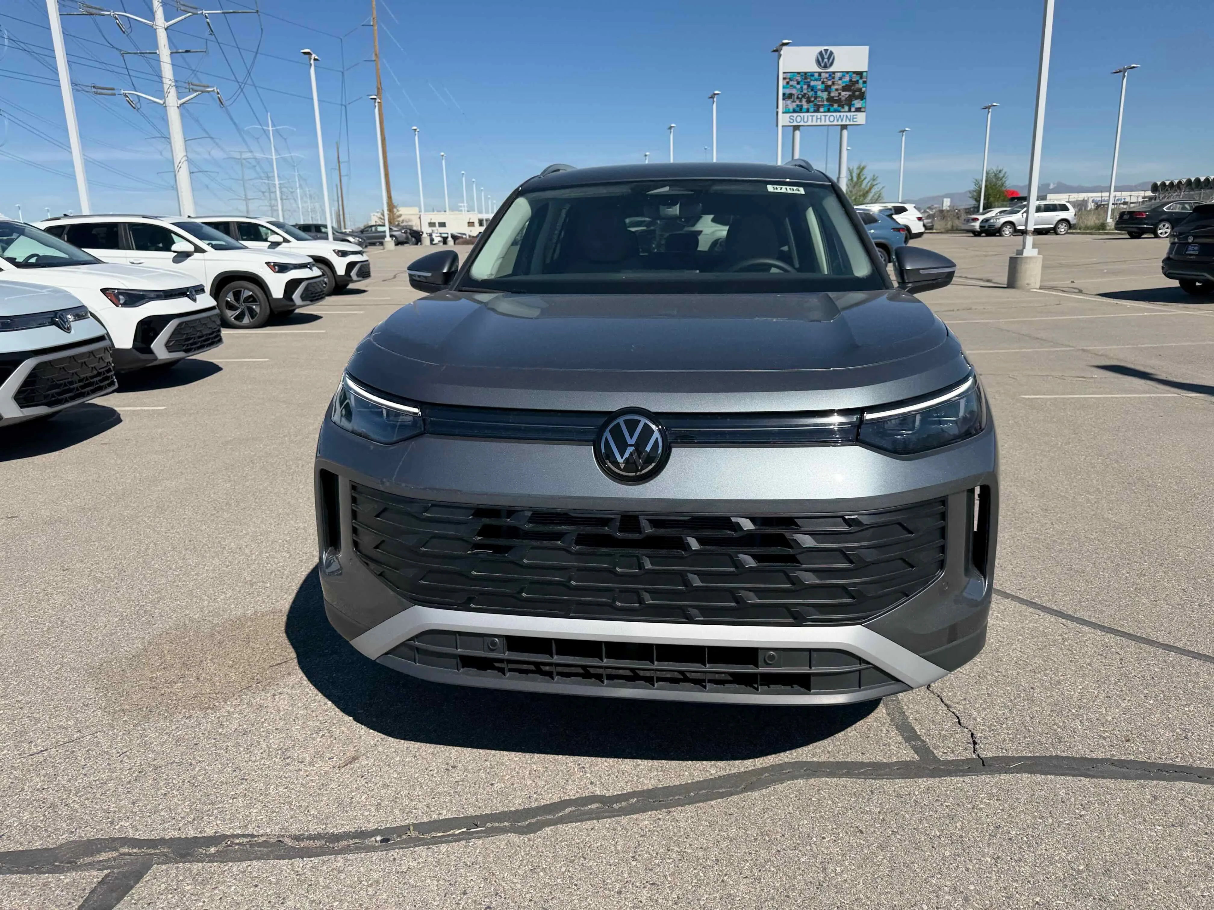New 2026 Platinum Gray Volkswagen SE image 10