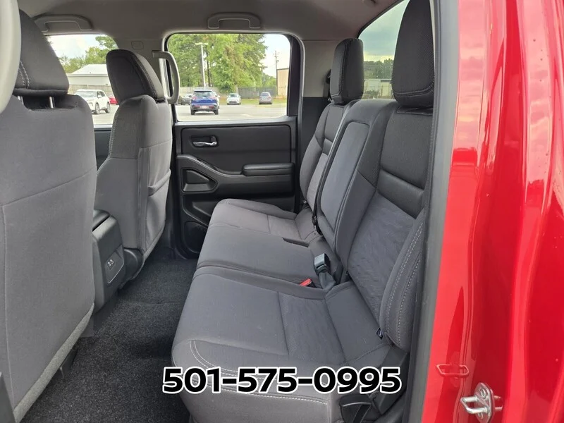 Used 2024 Red Alert NISSAN CREW CAB 4X2 SV image 12