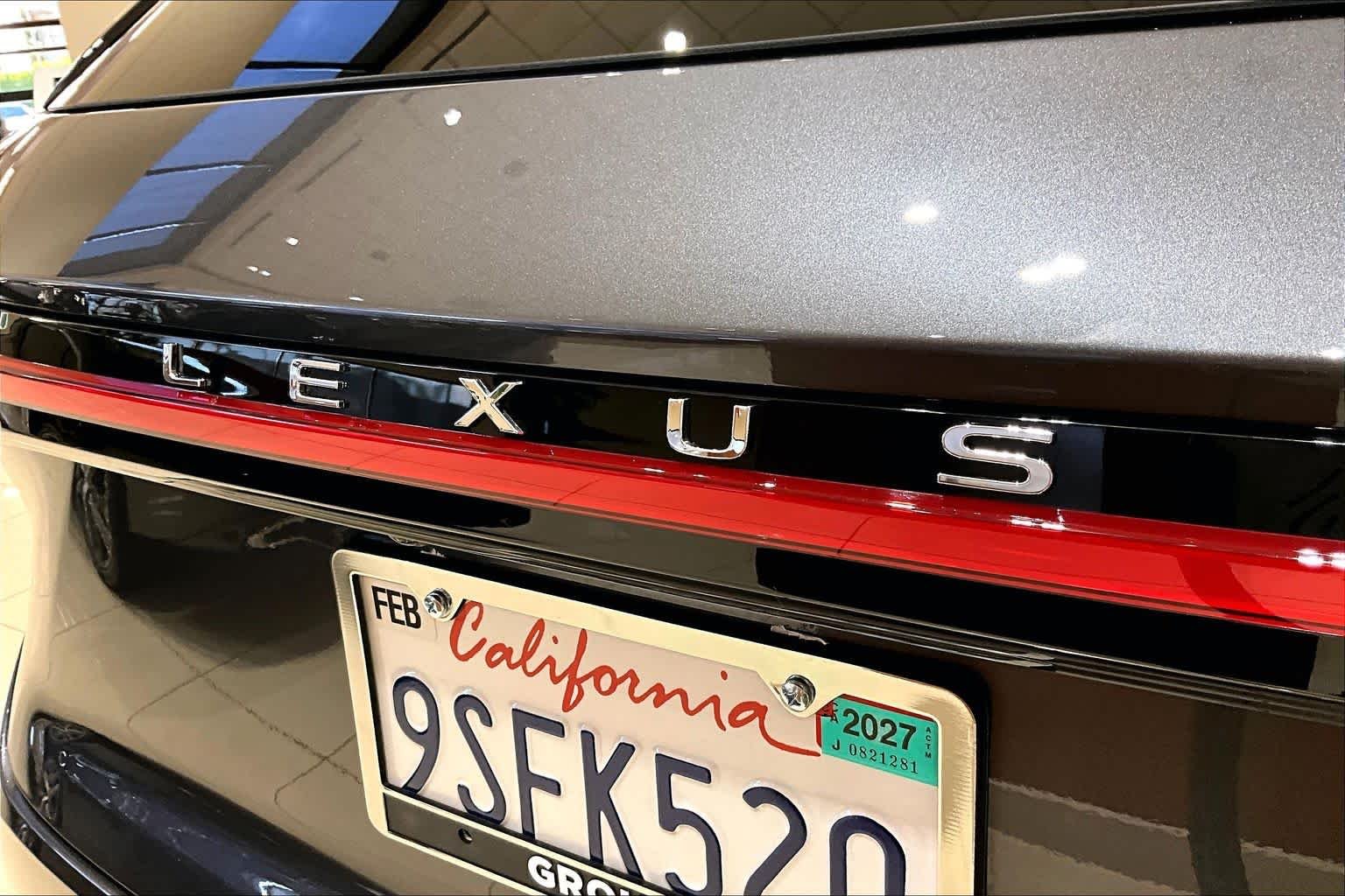 Certified Used 2025 Cloudburst Gray Lexus Premium Plus image 29