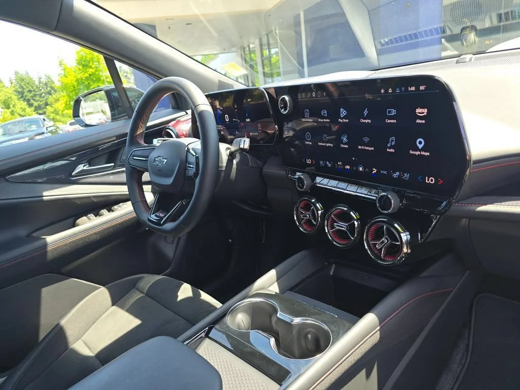Used 2024 Galaxy Gray Metallic Chevrolet RS image 10