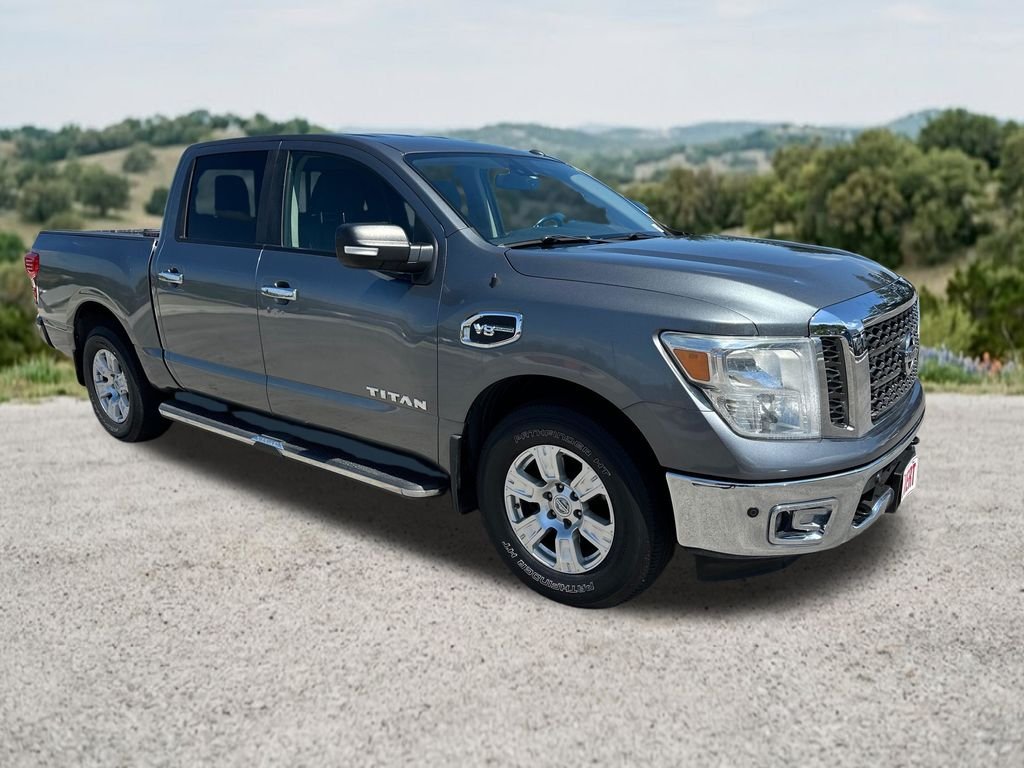2017 Nissan Titan