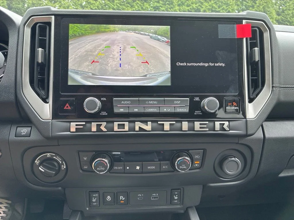 New 2026 Glacier White Nissan Crew Cab SV image 18