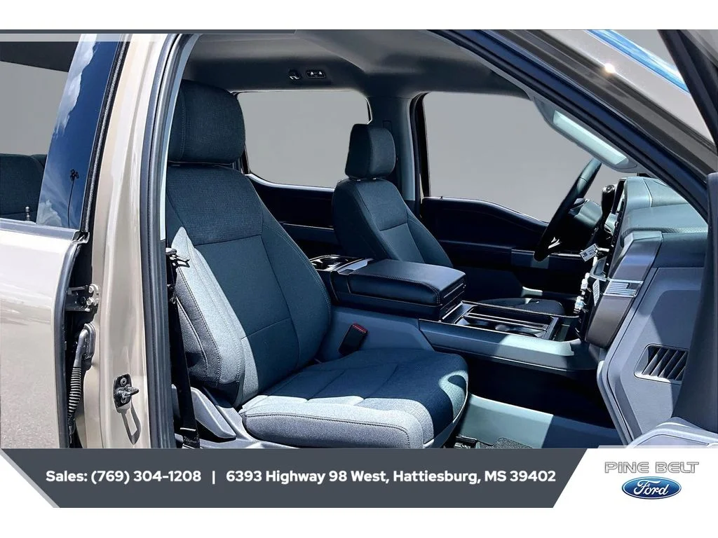 New 2026 Marsh Gray Ford XLT image 6