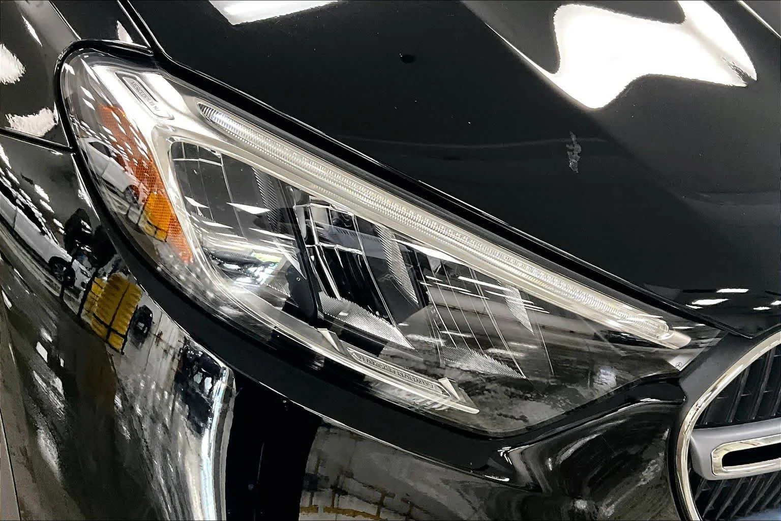 Certified Used 2026 Black Mercedes-Benz GLC 300 image 27
