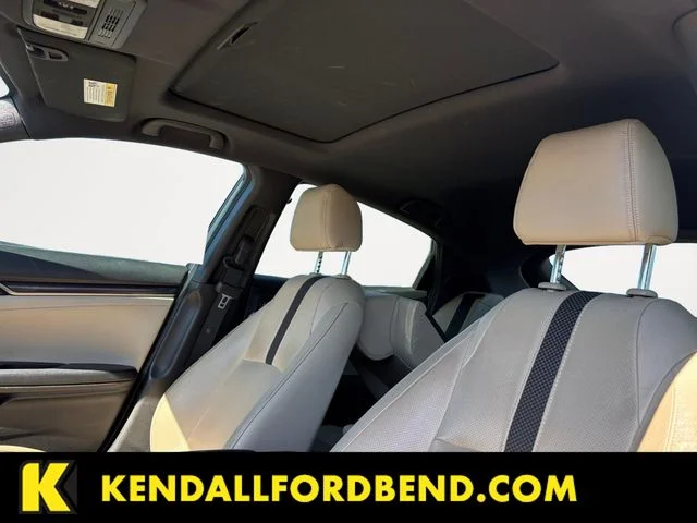 Used 2020  Honda Sport Touring image 12