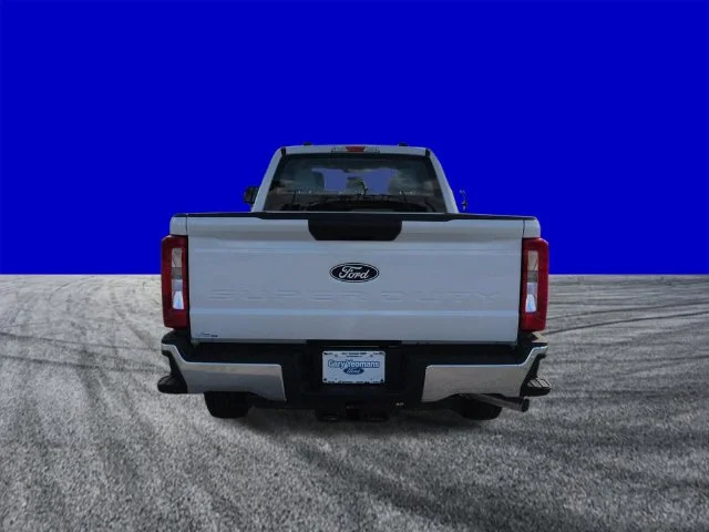 New 2027 Oxford White Ford F-350® XL image 5