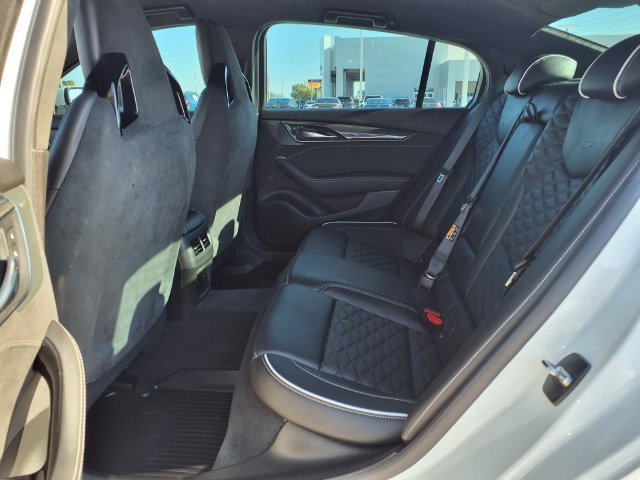 Used 2024 White Cadillac V-Series image 23