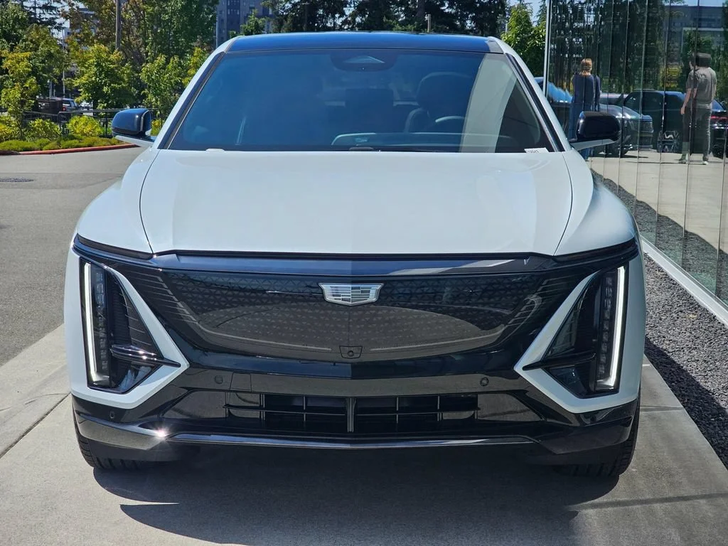 New 2026 Vibrant White Tricoat Cadillac Sport image 8