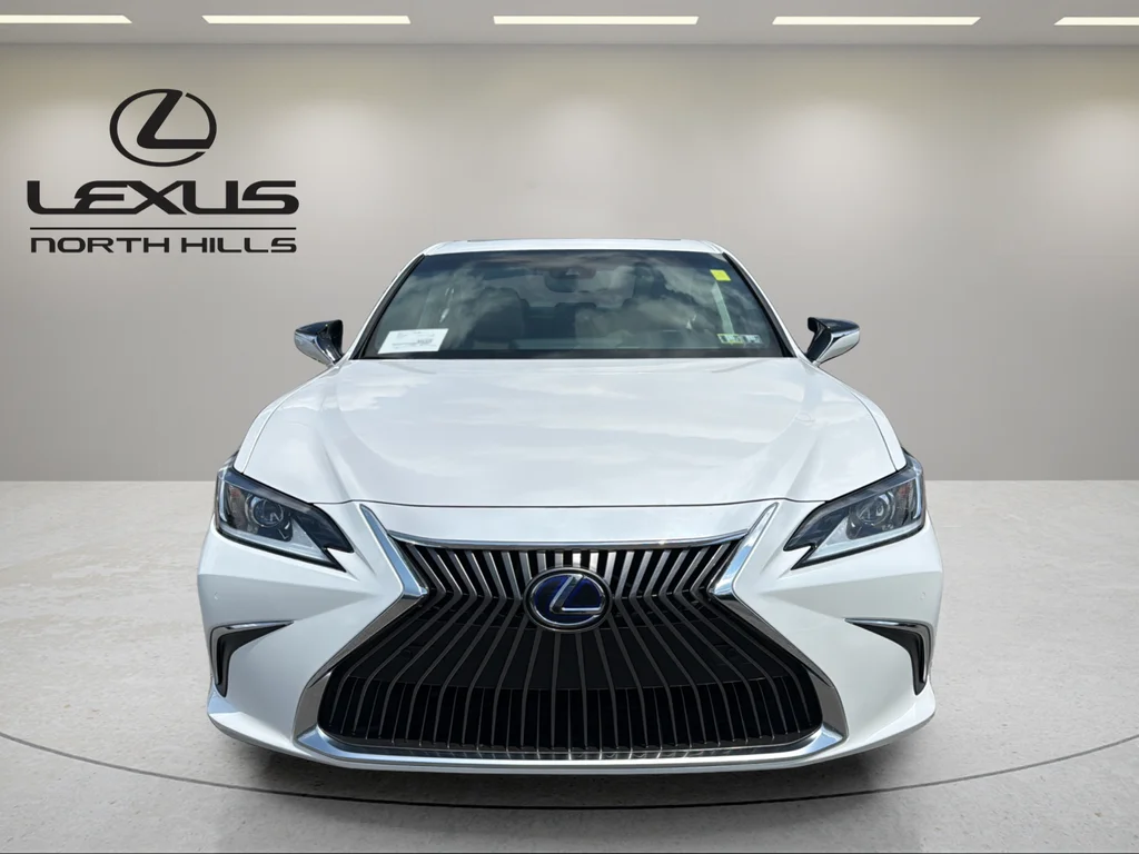 Certified Used 2020 White Lexus 300h image 2