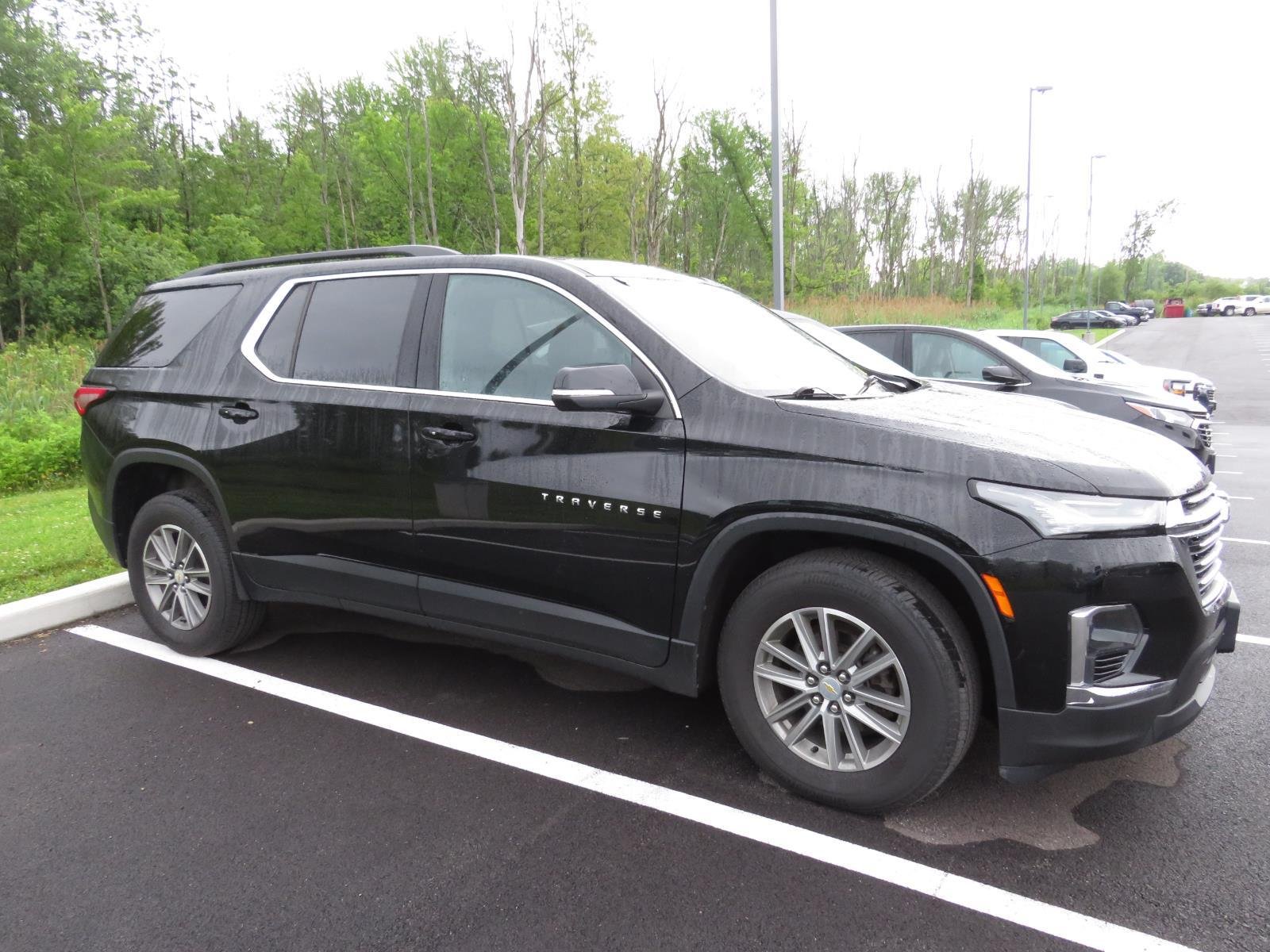 Used 2023 Mosaic Black Metallic Chevrolet LT Cloth image 7