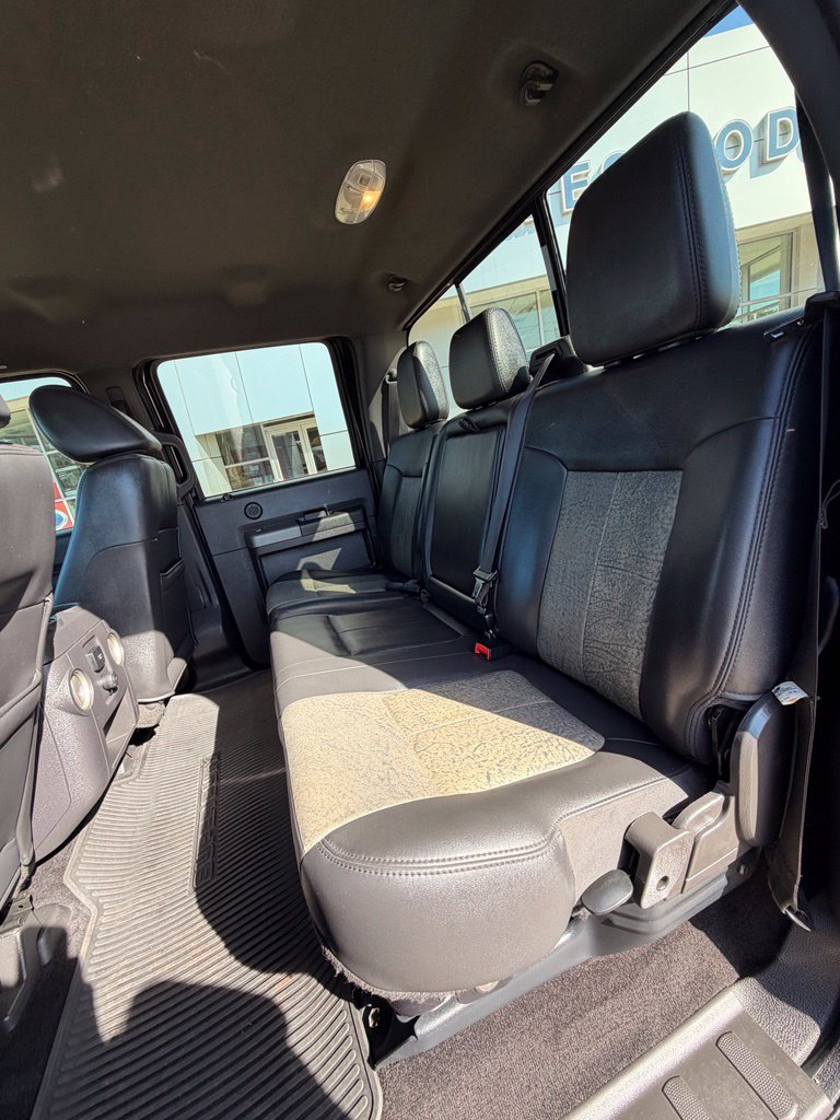 Used 2011 Black Ford Lariat image 25