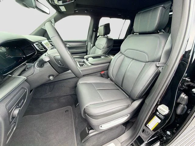 New 2026 High Gloss Black Exterior Paint Jeep Summit Obsidian image 22