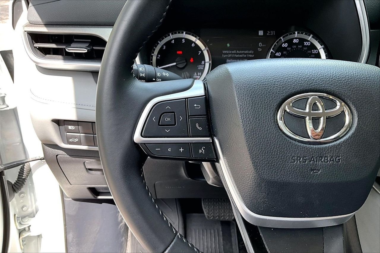 Certified Used 2025 Beige Toyota XLE image 10