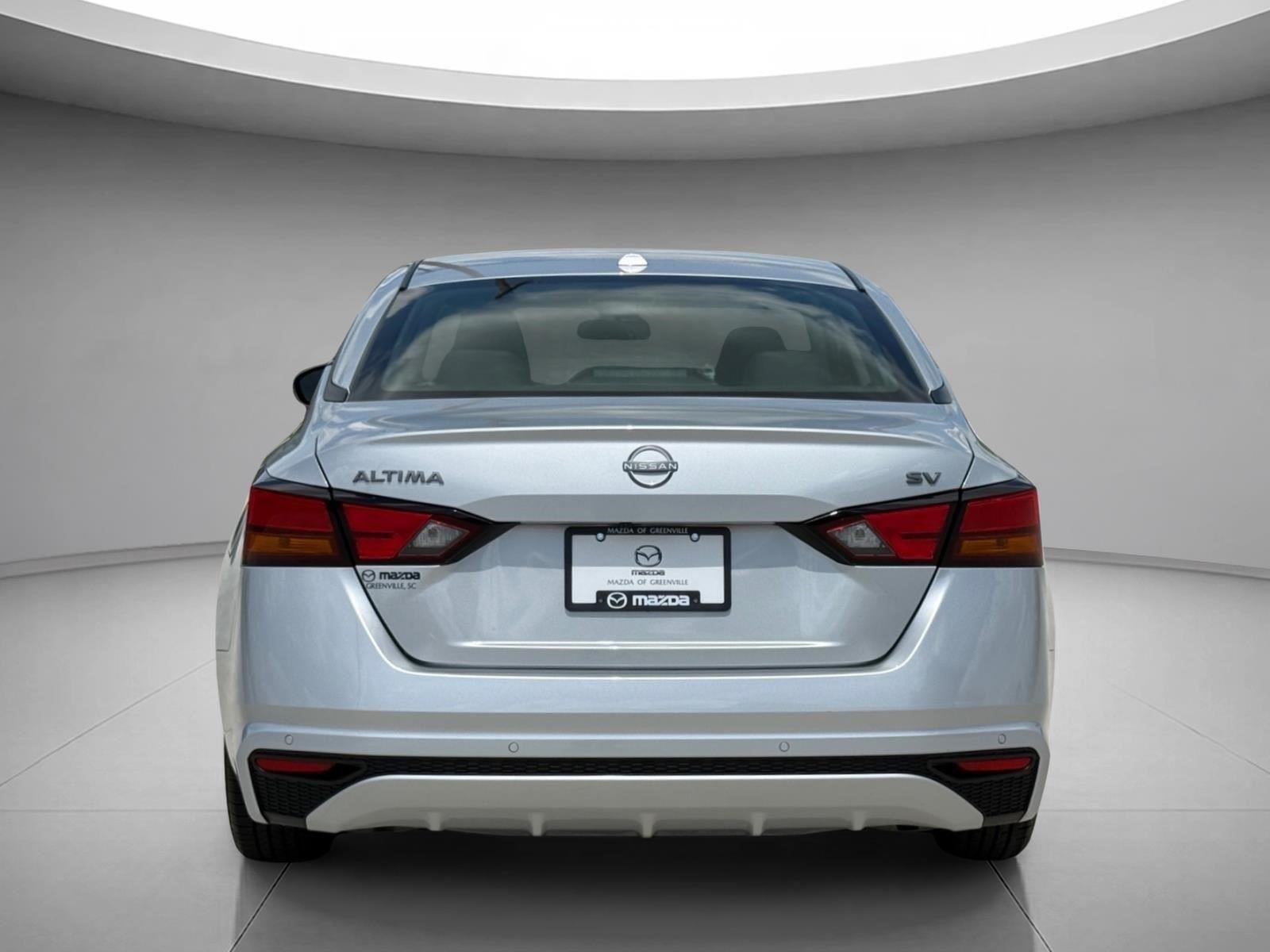Used 2024 Brilliant Silver Metallic Nissan 2.5 SV image 8