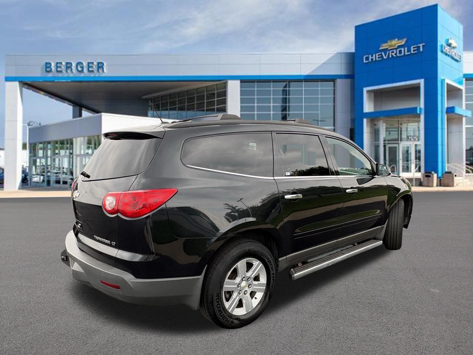 Used 2012 Chevrolet Traverse 1LT with VIN 1GNKVGED4CJ185044 for sale in Grand Rapids, MI