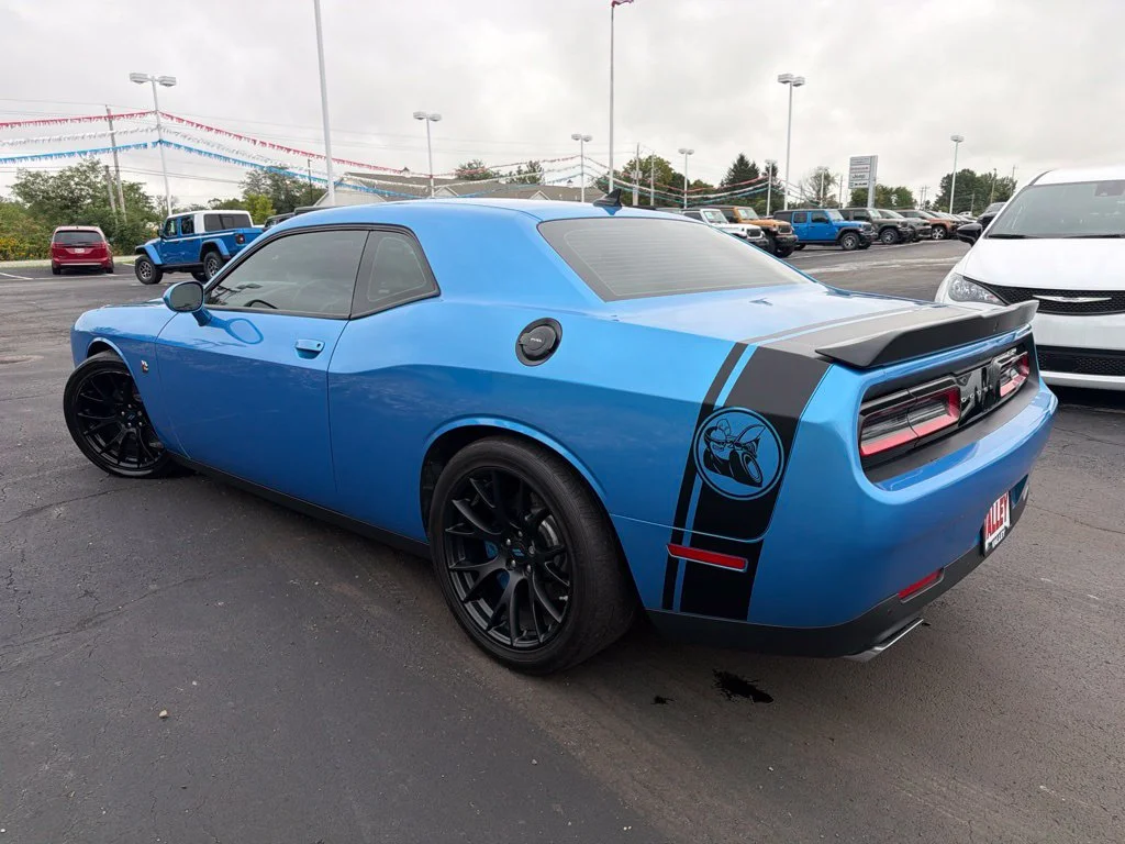 Used 2016 Blue Dodge R/T Scat Pack image 44