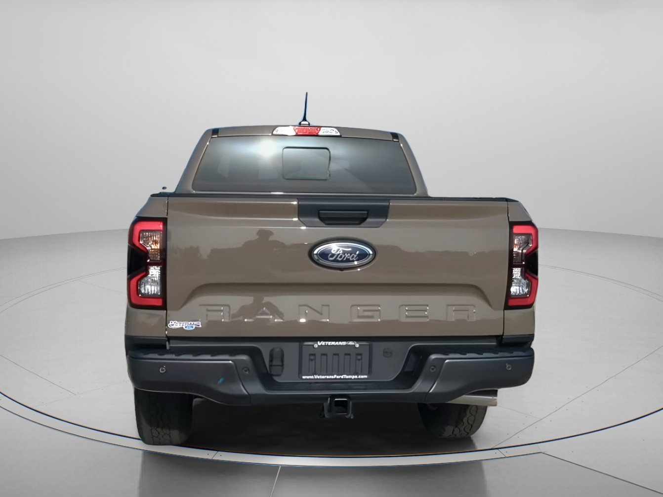 New 2026 Marsh Gray Ford XLT image 21