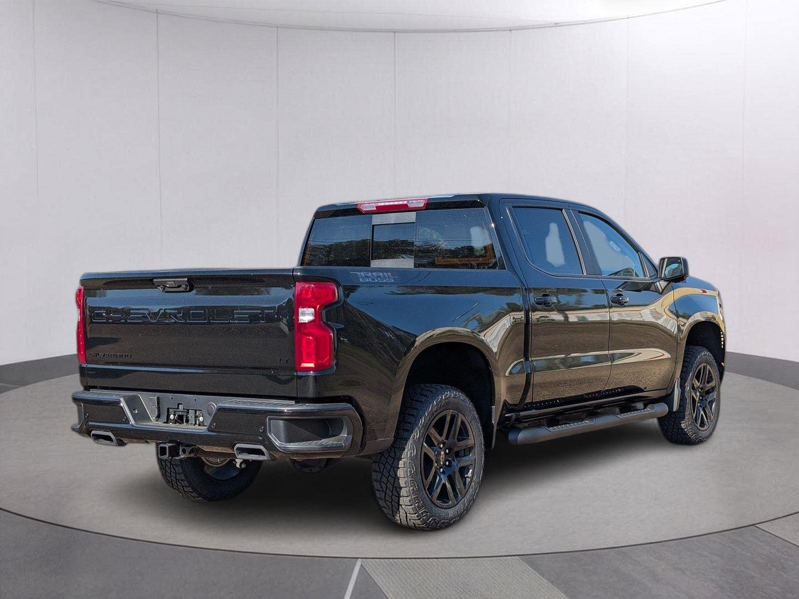 2026 Chevrolet Silverado 1500 LT Trail Boss - Photo 7