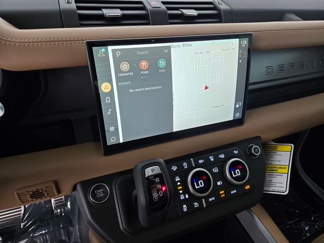 2025 Land Rover Defender V8 - Photo 23