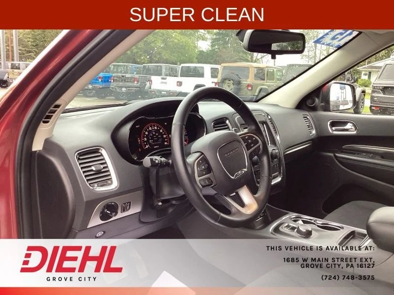 Used 2015 Red Dodge SXT image 15