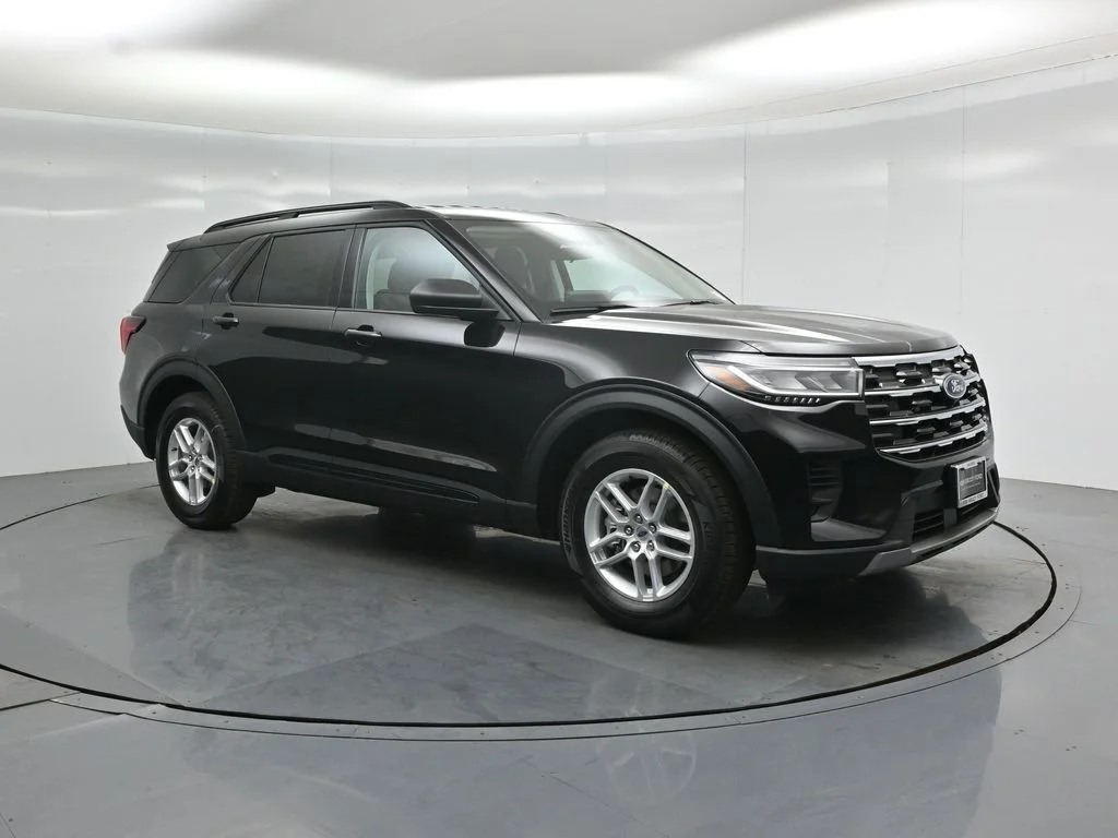 New 2026 Agate Black Metallic Ford Active image 25