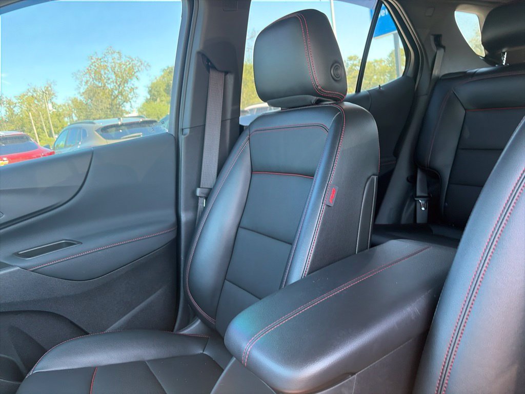 Used 2023 RADIANT RED TINTCOAT Chevrolet RS image 23