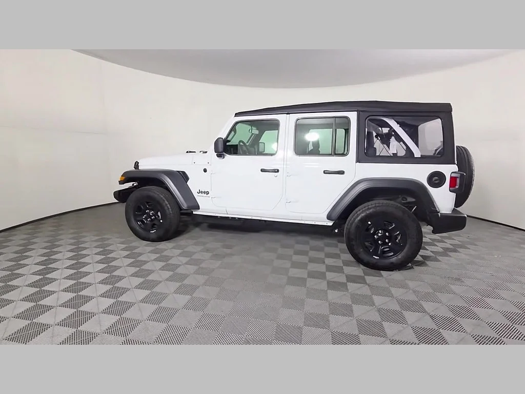 New 2027 Bright White Clearcoat Jeep Sport image 30