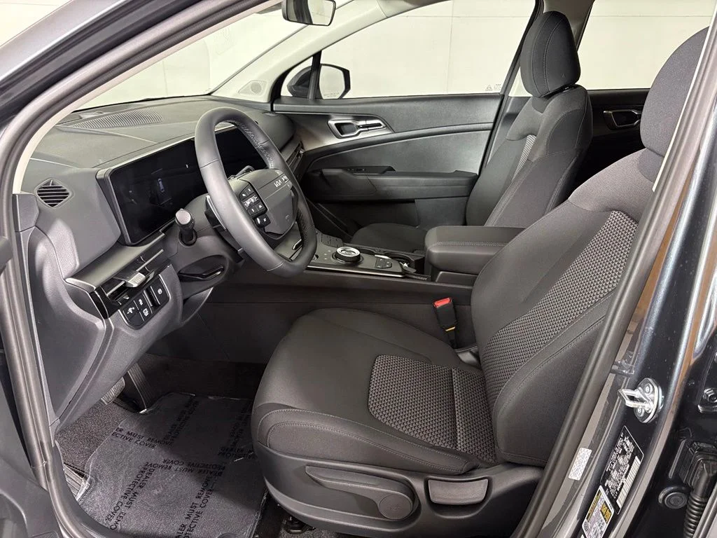 New 2027 Gravity Gray Kia LX image 14
