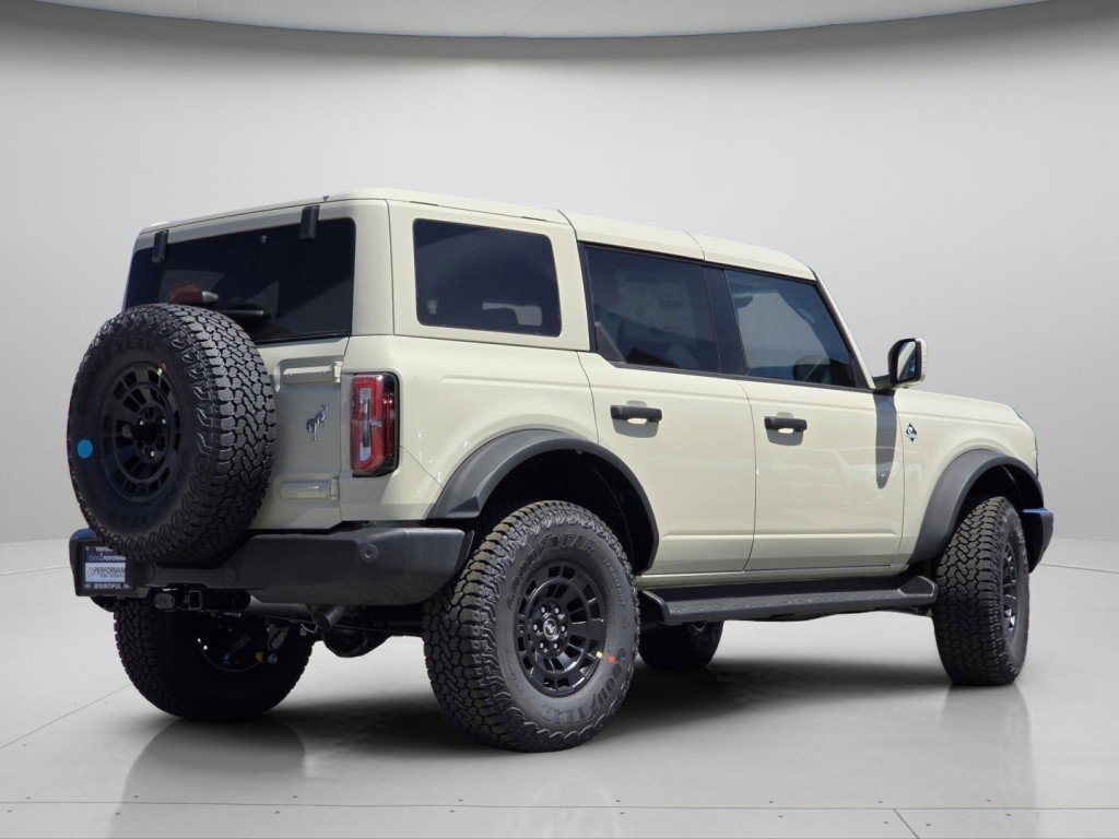 New 2026 Desert Sand Ford Outer Banks image 22