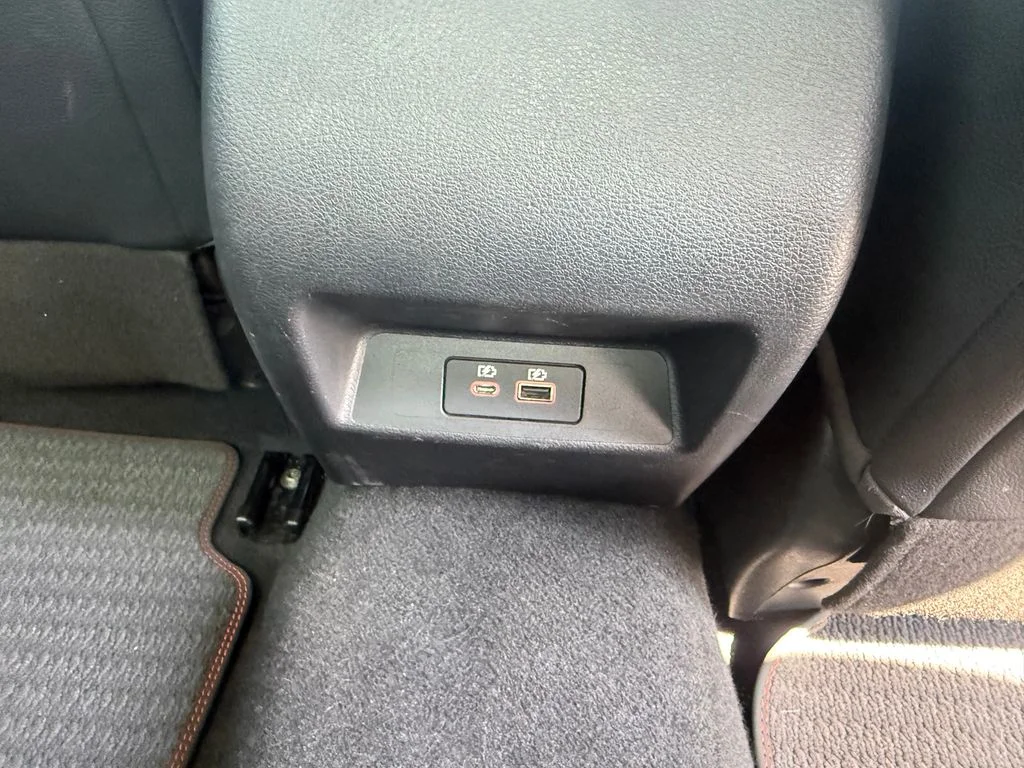 Used 2020 Red Nissan 2.5 SR image 53