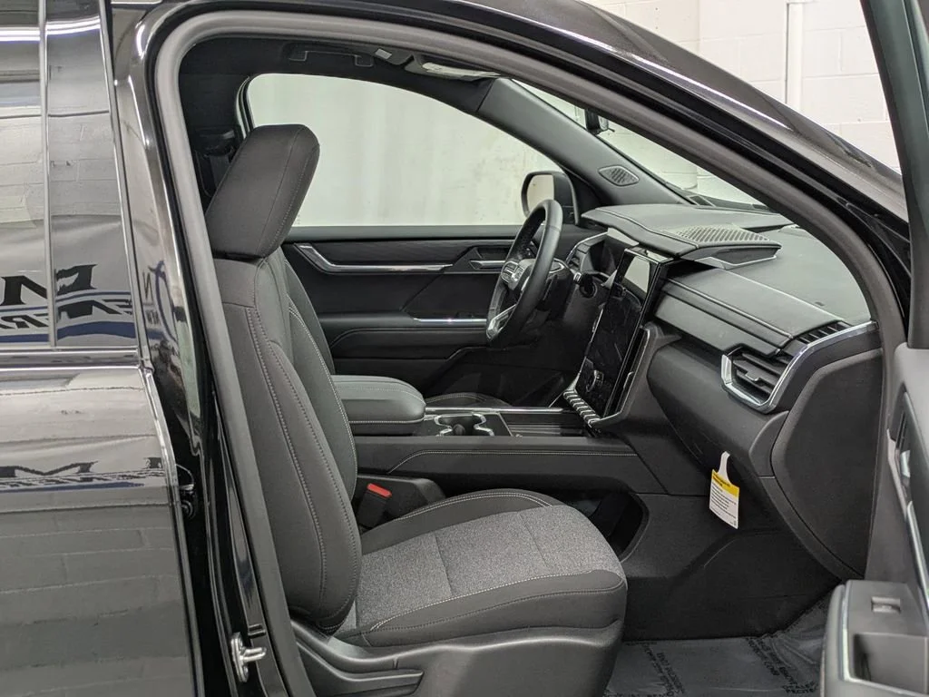 2026 GMC Acadia Elevation - Photo 19