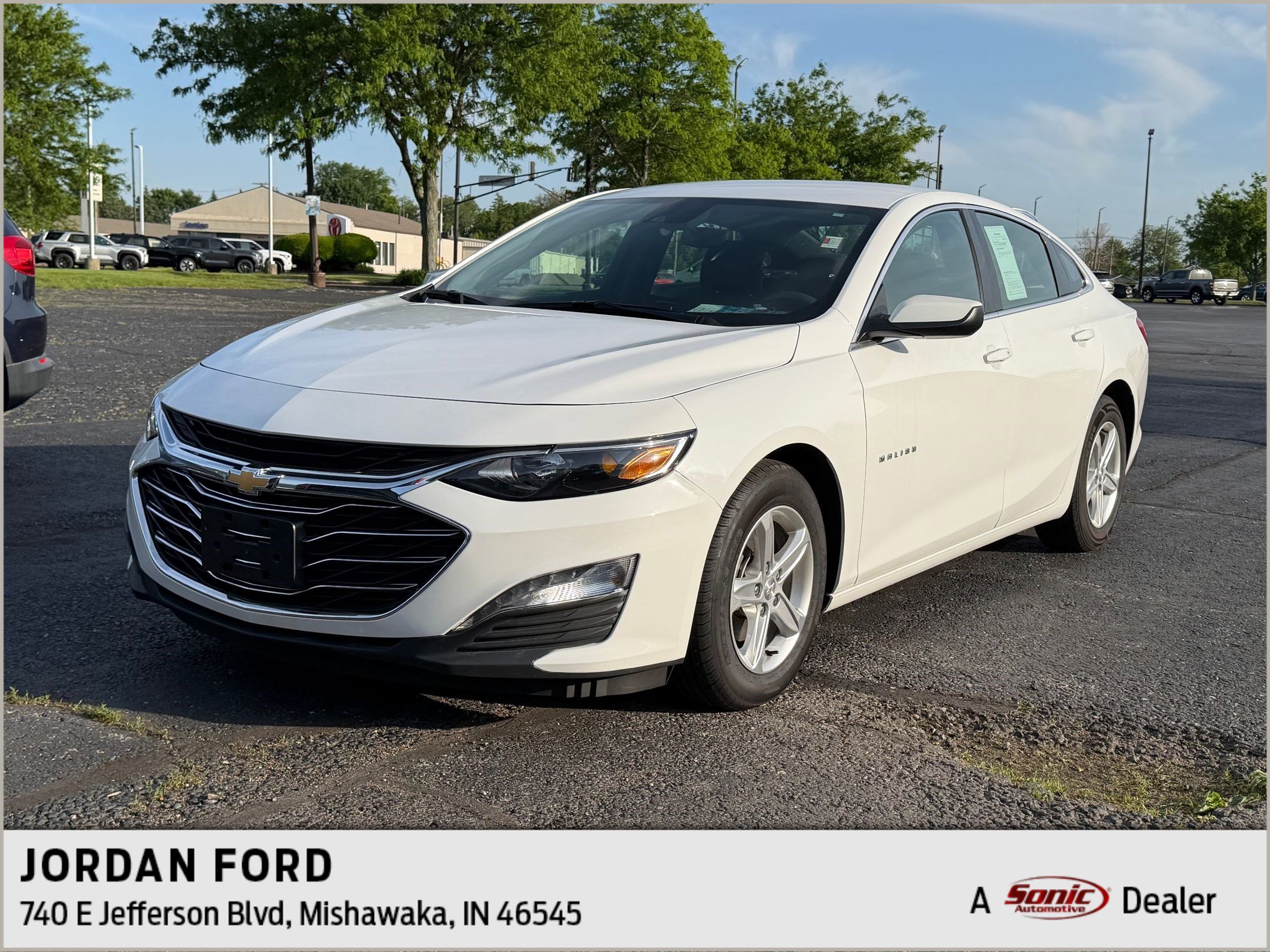2024 Chevrolet Malibu 1LT's photo