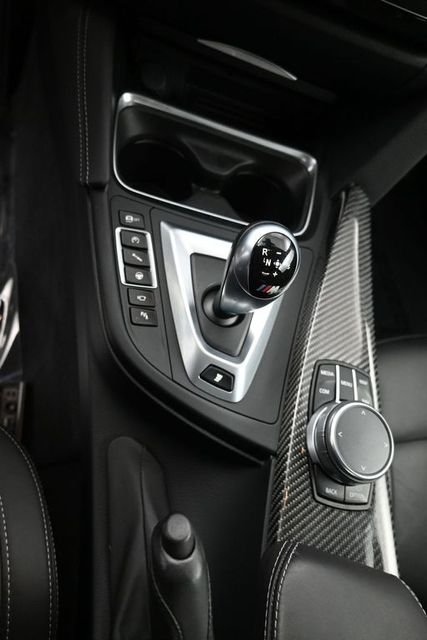 Used 2018 White BMW Base image 13
