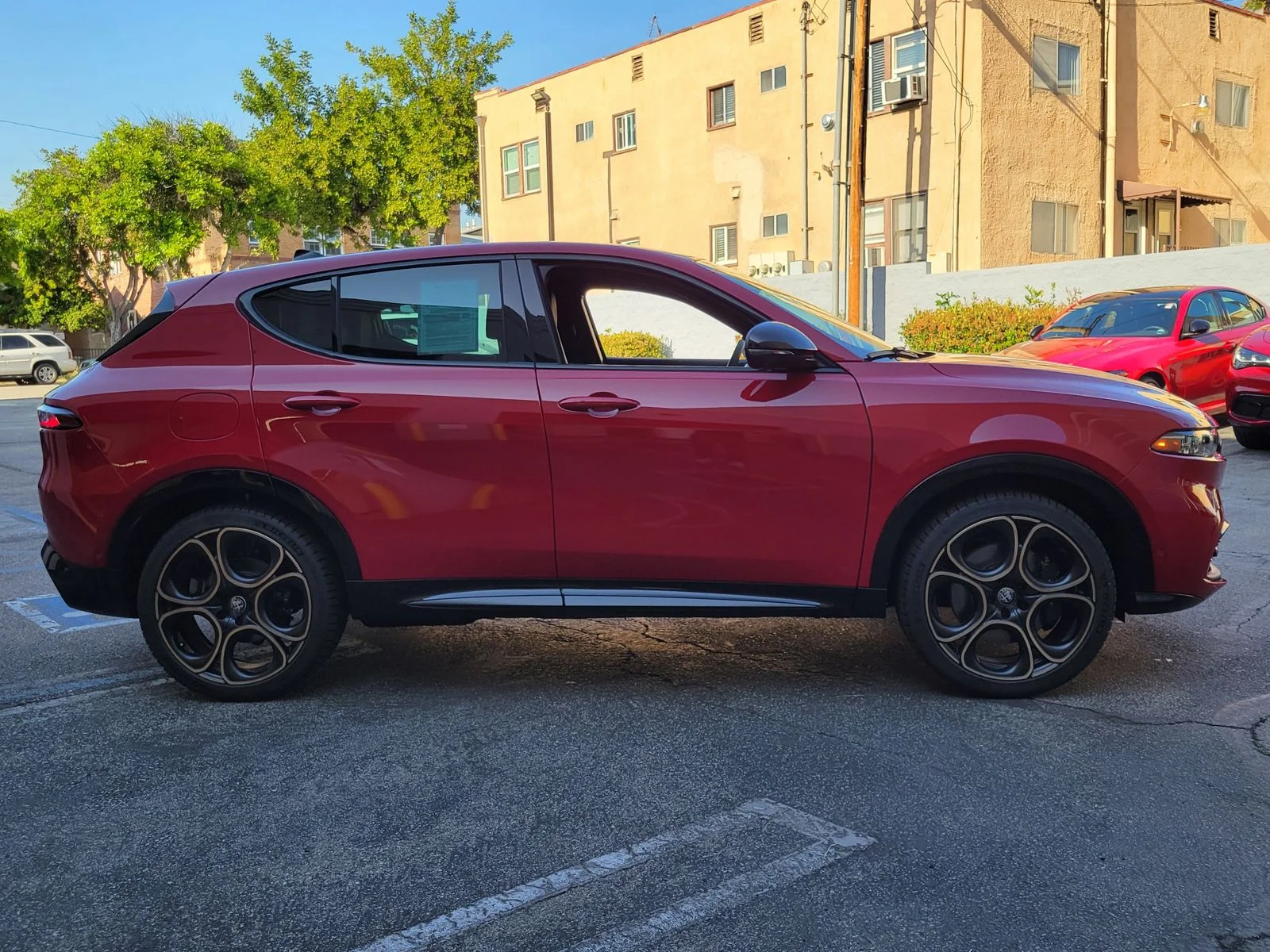 Used 2025 Red Alfa Romeo INTENSA image 31