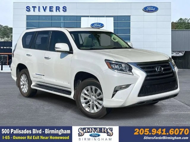 Used 2018 White Lexus 460 image 1