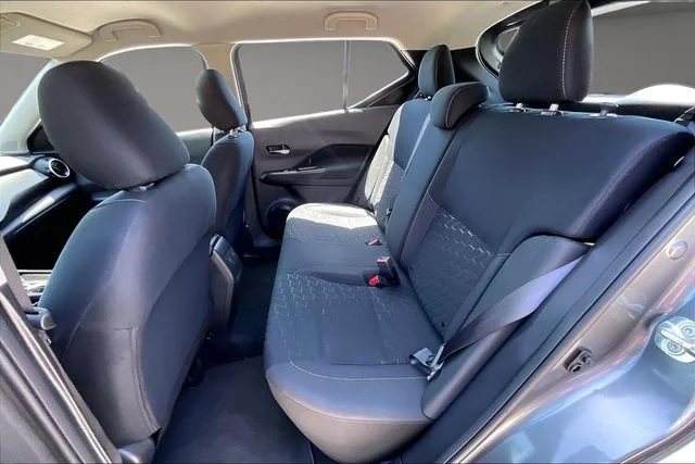 Used 2024 Gray Nissan SV image 24