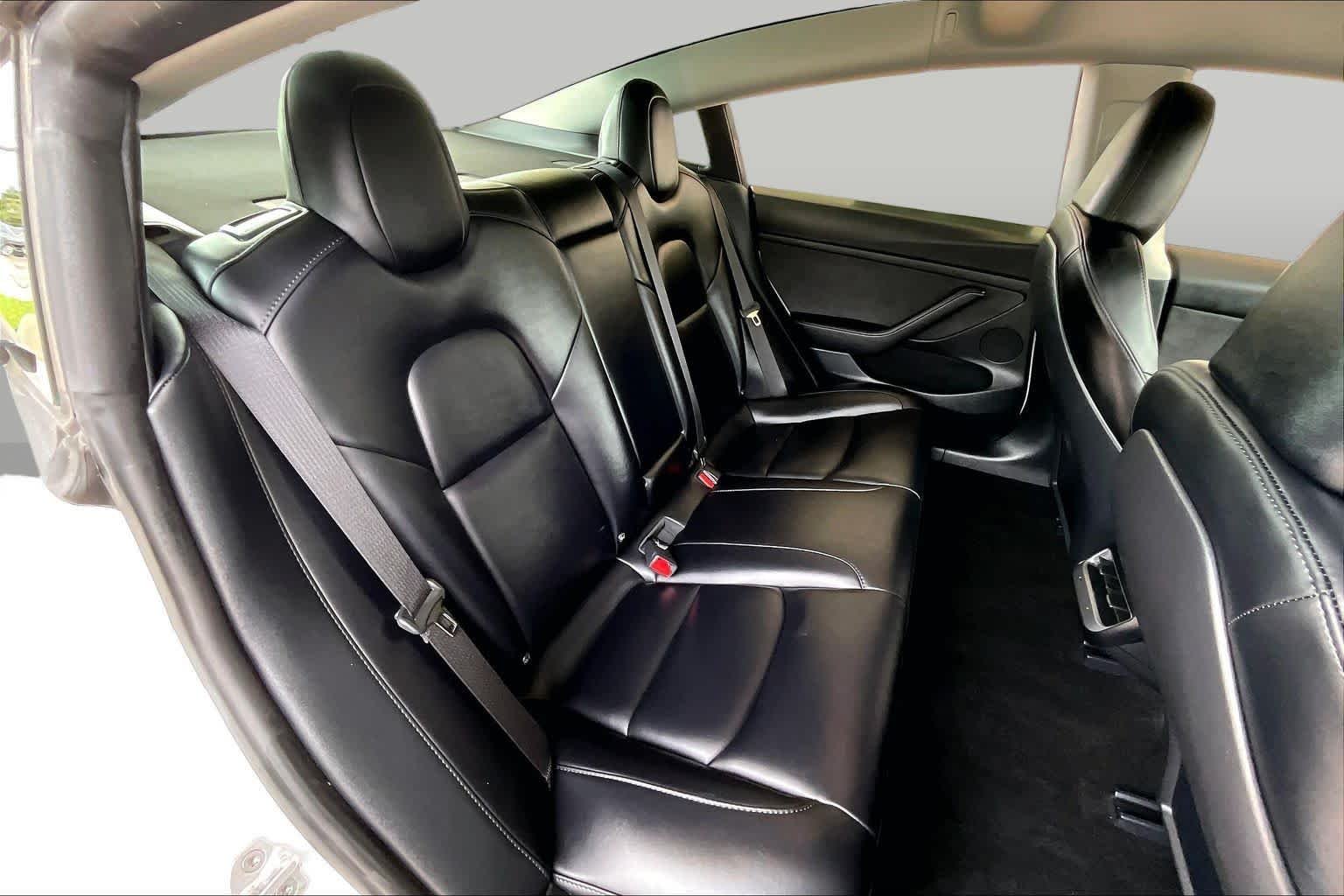 Used 2023 Pearl White Multi-Coat Tesla  image 16