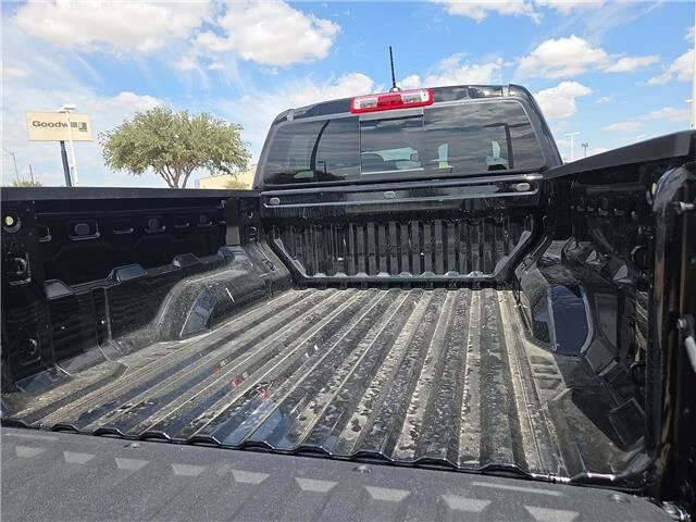 New 2026 Onyx Black GMC Elevation image 10
