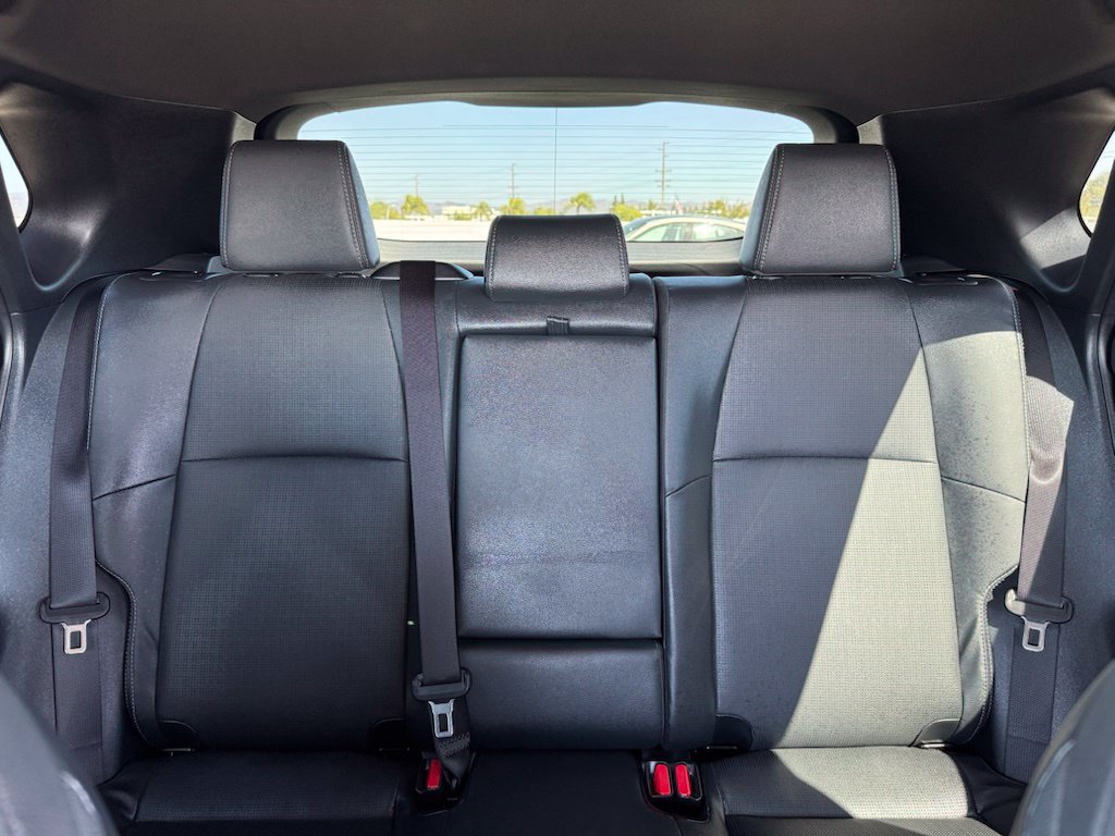 Used 2023 Carbon Subaru Limited image 19