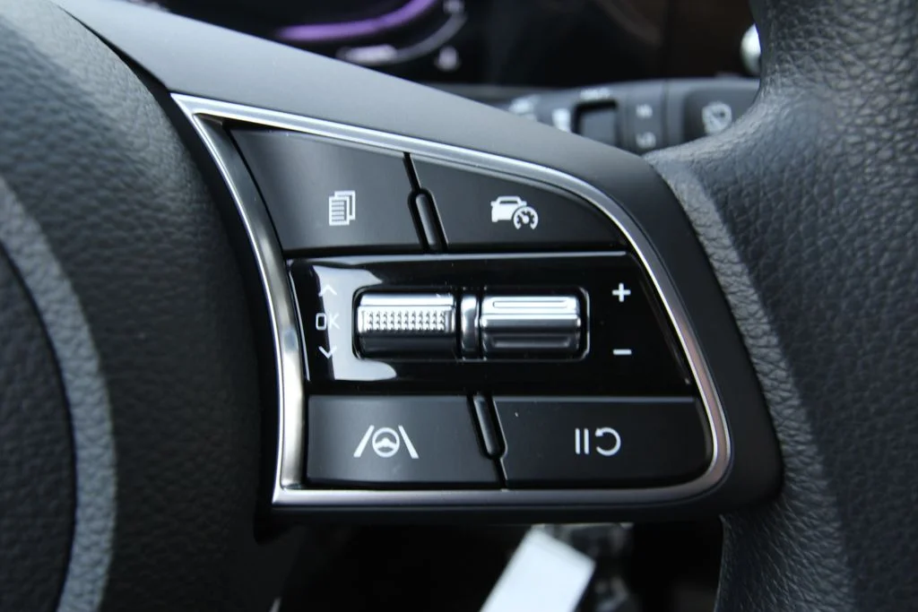 New 2026 Gray Kia LX image 19
