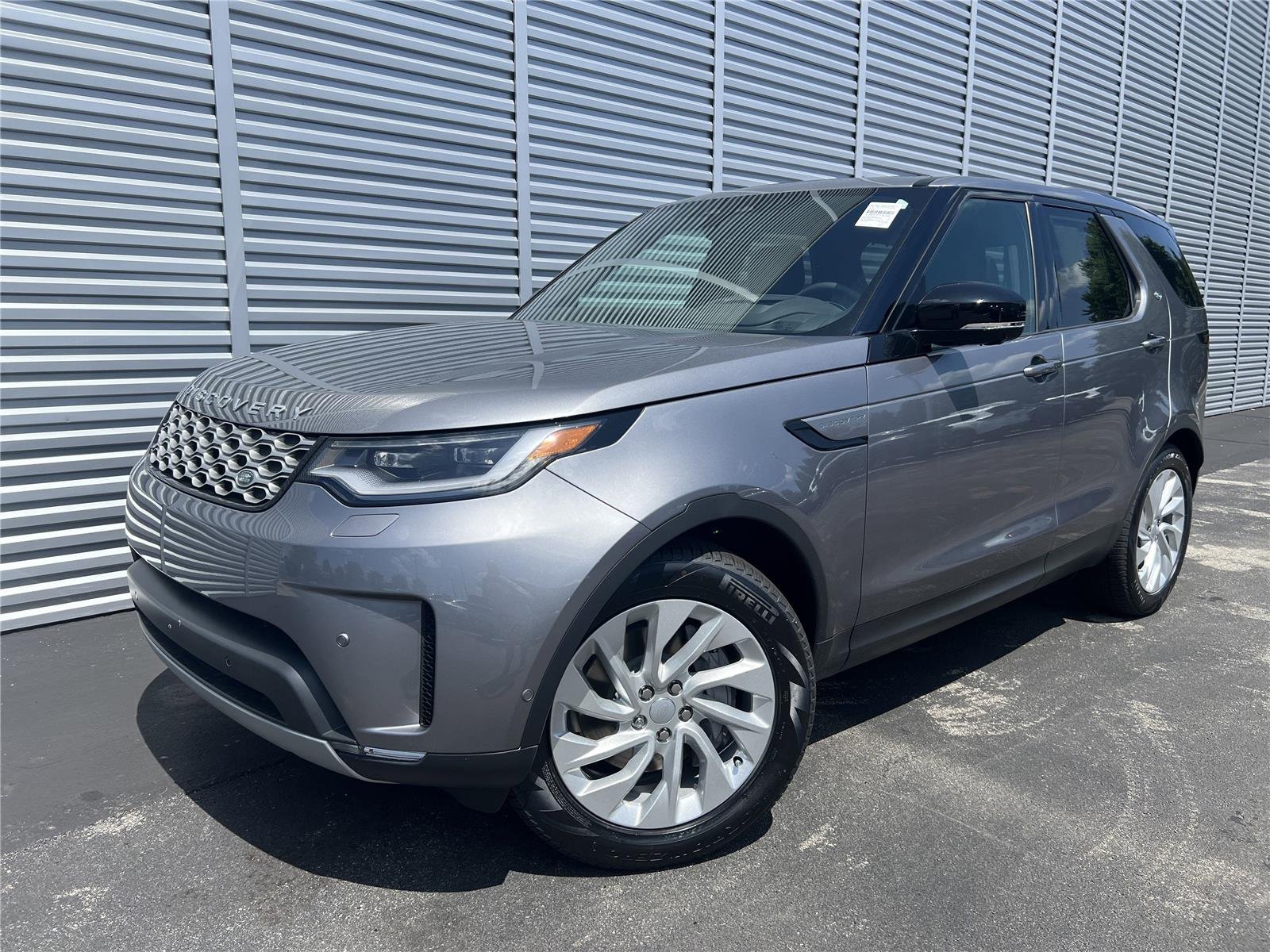 2025 Land Rover Discovery