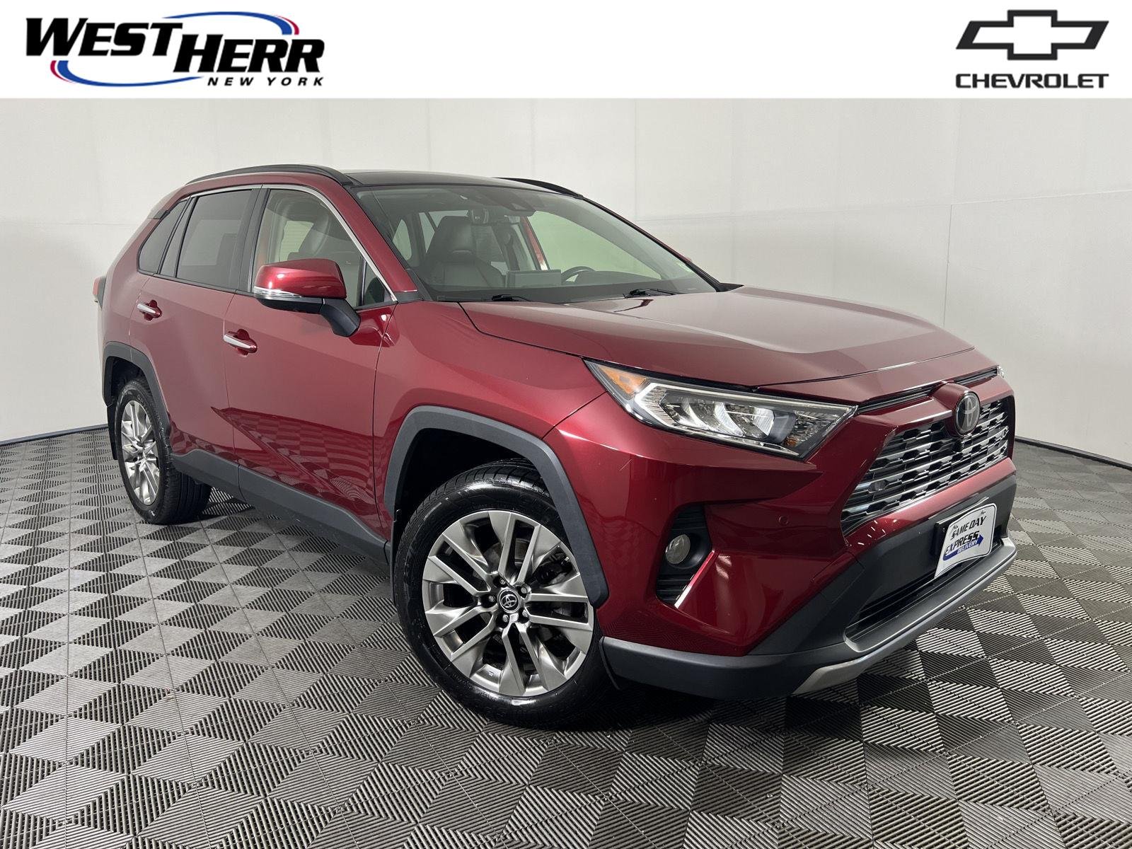 Used 2019 Ruby Flare Pearl Toyota Limited image 1