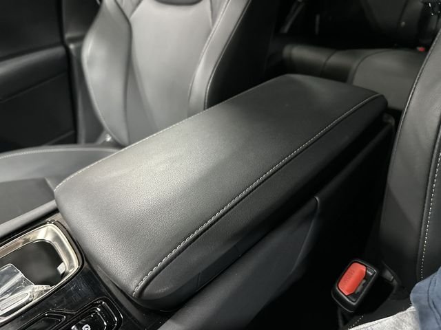 2025 Lexus RX 350 - Photo 26