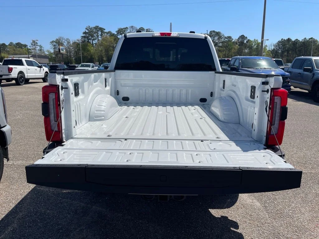 New 2026 Star White Metallic Tri-Coat Ford F-250® Platinum® image 11