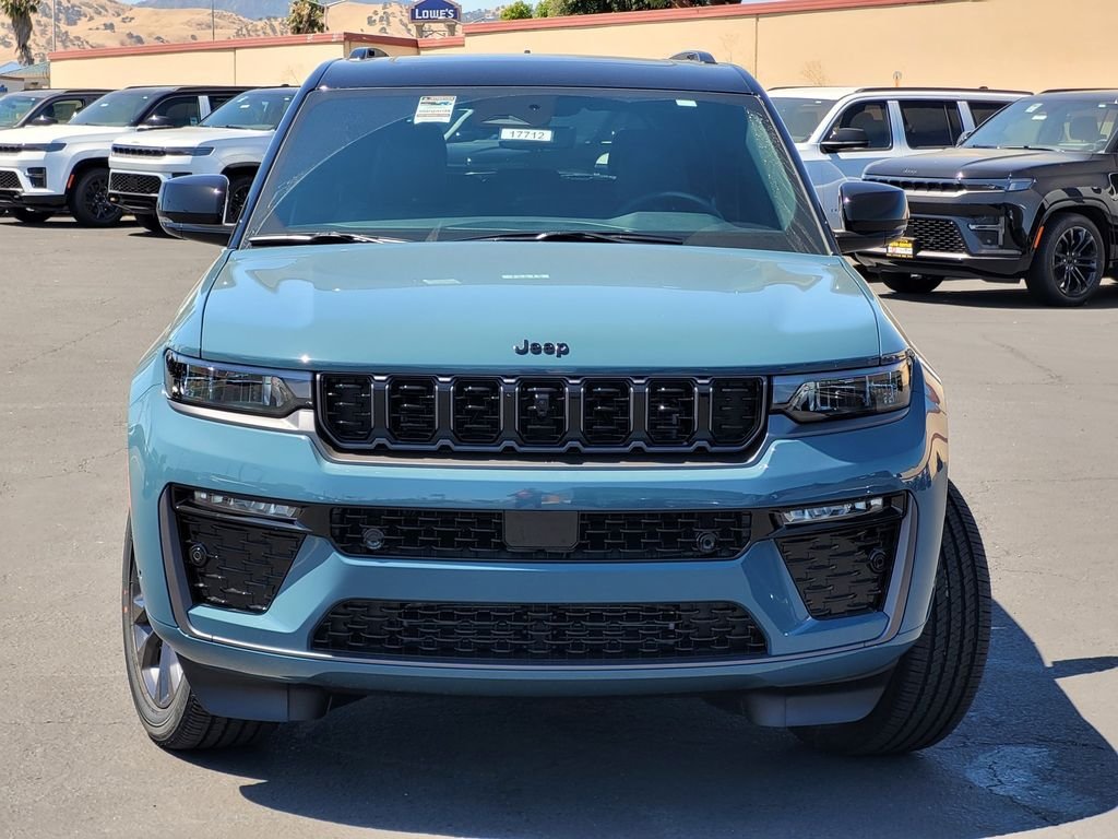 New 2026 Steel Blue Exterior Paint Jeep Limited Reserve image 2